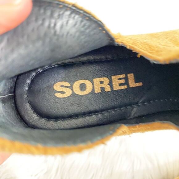 Sorel Tan Suede Ankle Booties Women's Size 6.5 EUC Pull On Almond Toe - Picture 8 of 10